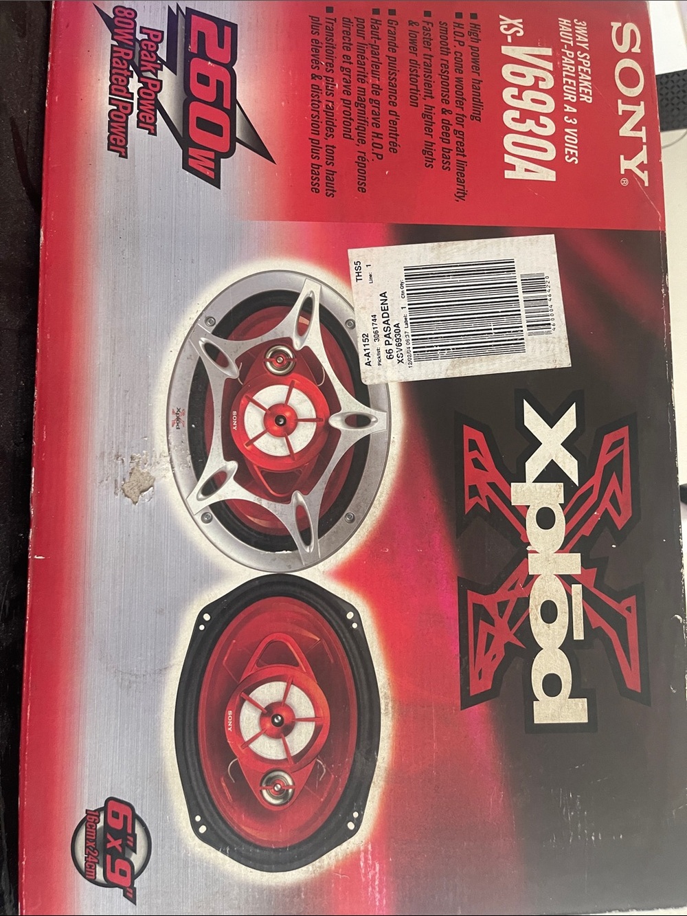 Sony Red and Silver 6x9" 3-Way Car Speakers XS-V6930A